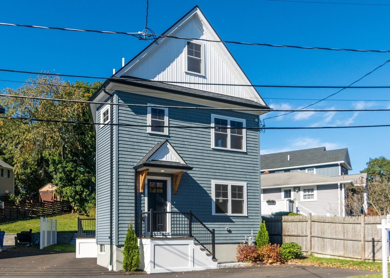 Property Photo:  87 Hardy Pond Road  MA 02452 