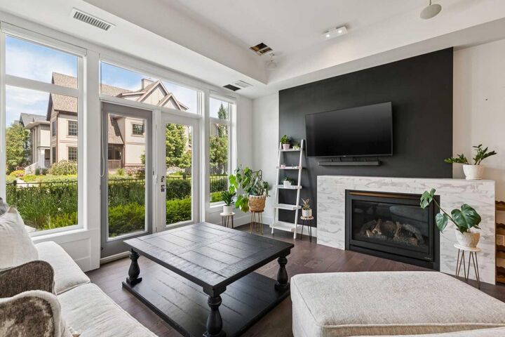 Property Photo: 23 Burma Star Road SW 106 AB T3E 7Y9