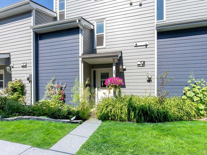 93 Grier Place NE 5 — photo 1