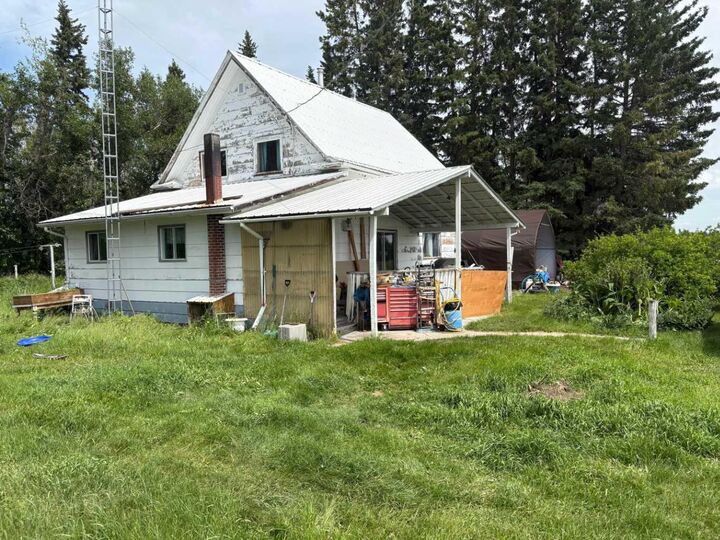 32446 Range Road 62 — photo 1
