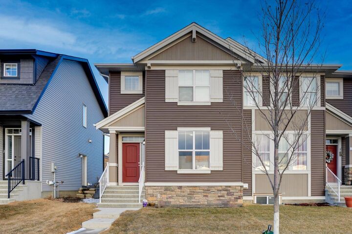 Property Photo: 324 Dawson Drive AB T1X 2A2