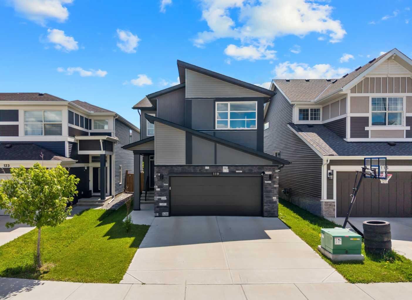 Property Photo: 119 Howse Hill NE AB T3P 1P3