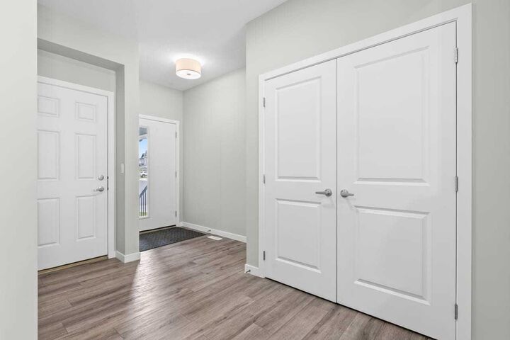 Property Photo: 109 Mallard Grove SE AB T3S 0E2