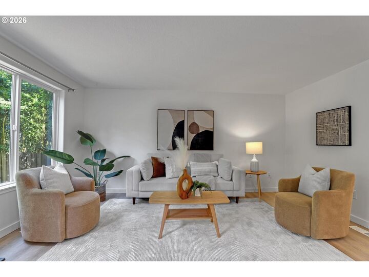 Property Photo: 7616 N Edison St OR 97203