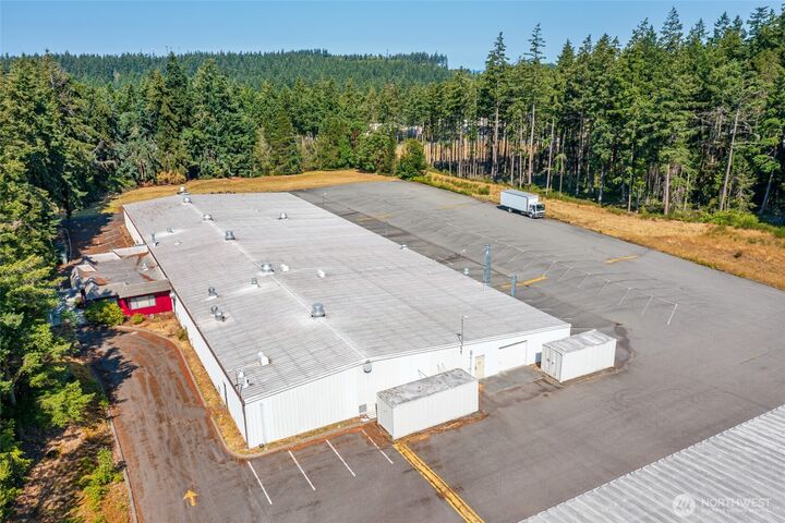 Property Photo:  970 NE 21st Street  WA 98277 