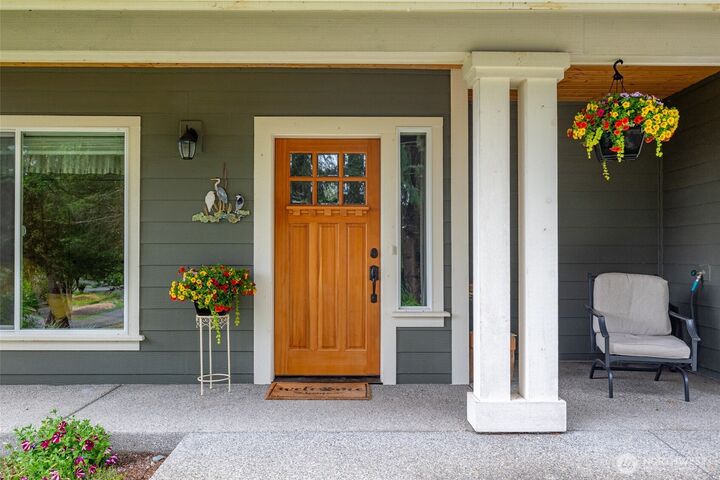 Property Photo:  16411  Country Club Drive  WA 98233 