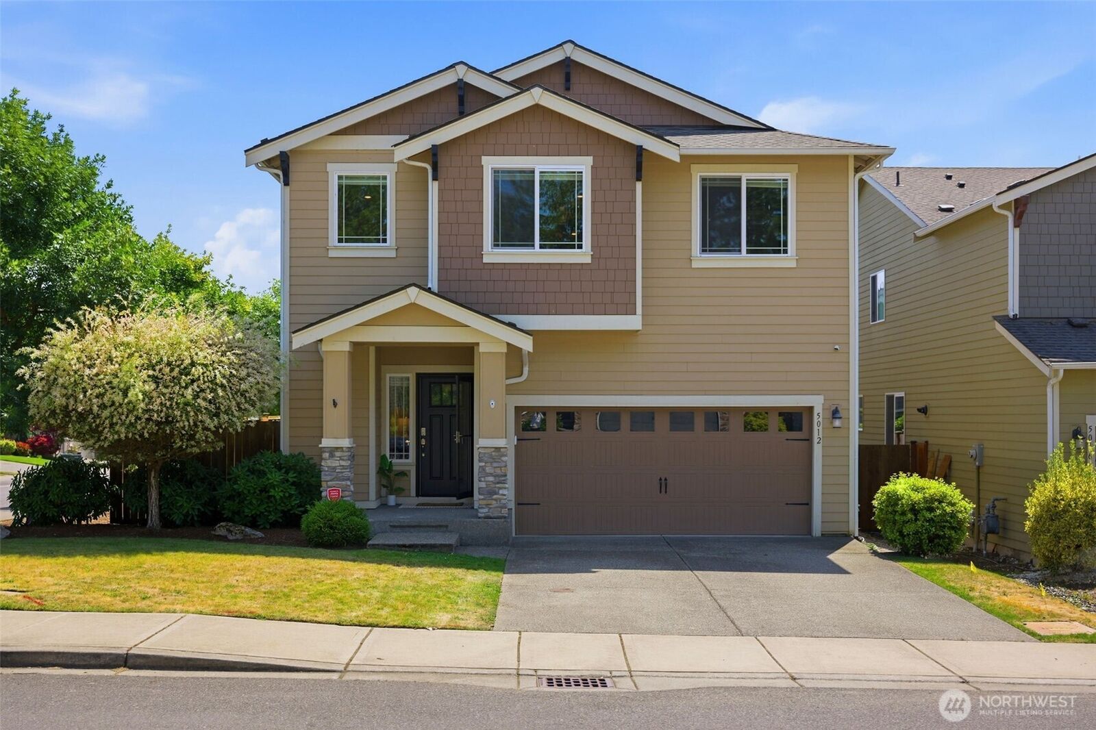 Property Photo:  5012  Admiral Street  WA 98332 