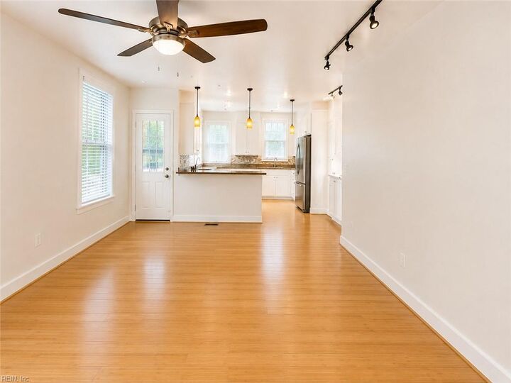 Property Photo:  1512 Porter St A  VA 23224 