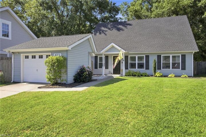 Property Photo:  4313 Glen Willow Ct  VA 23462 