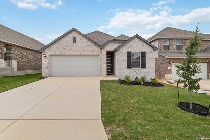 Property Photo: 12816 Lantern Tree TX 78245