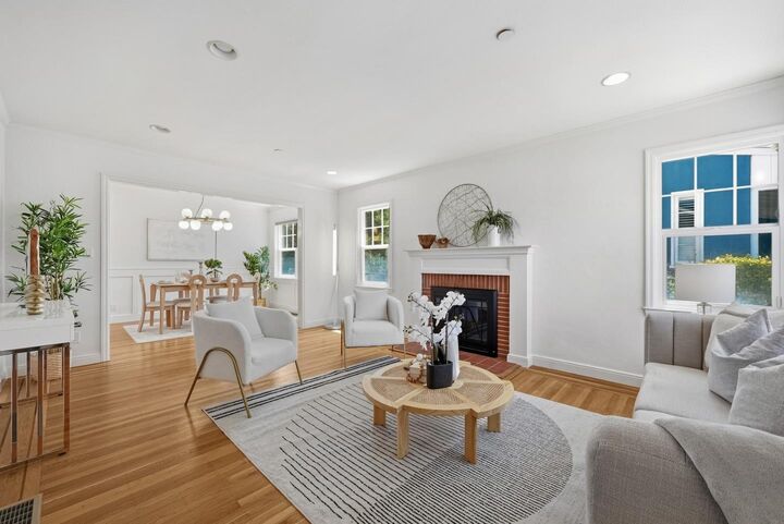Property Photo: 1429 Maple Street CA 94402