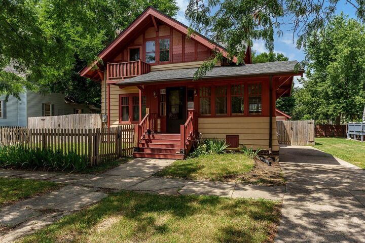 Property Photo: 940 8th Street WI 53511