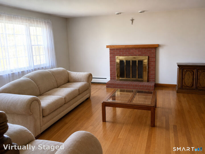 Property Photo:  31 Juniper Street  CT 06111 