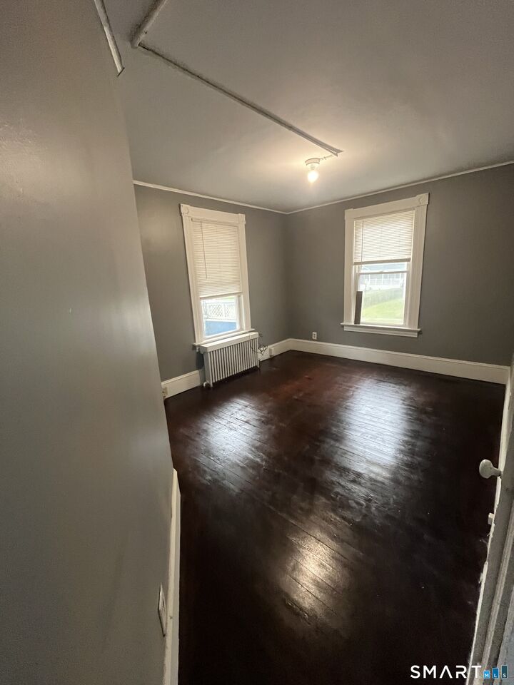 Property Photo:  11 Addison Street 1st Fl  CT 06010 