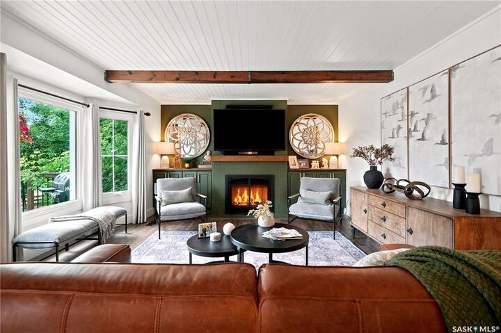 Property Photo: 3 Tregassa Drive SK S4L 5B1