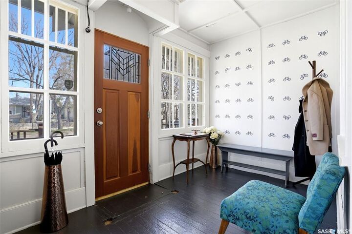 Property Photo: 3239 Victoria Avenue SK S4T 1L5