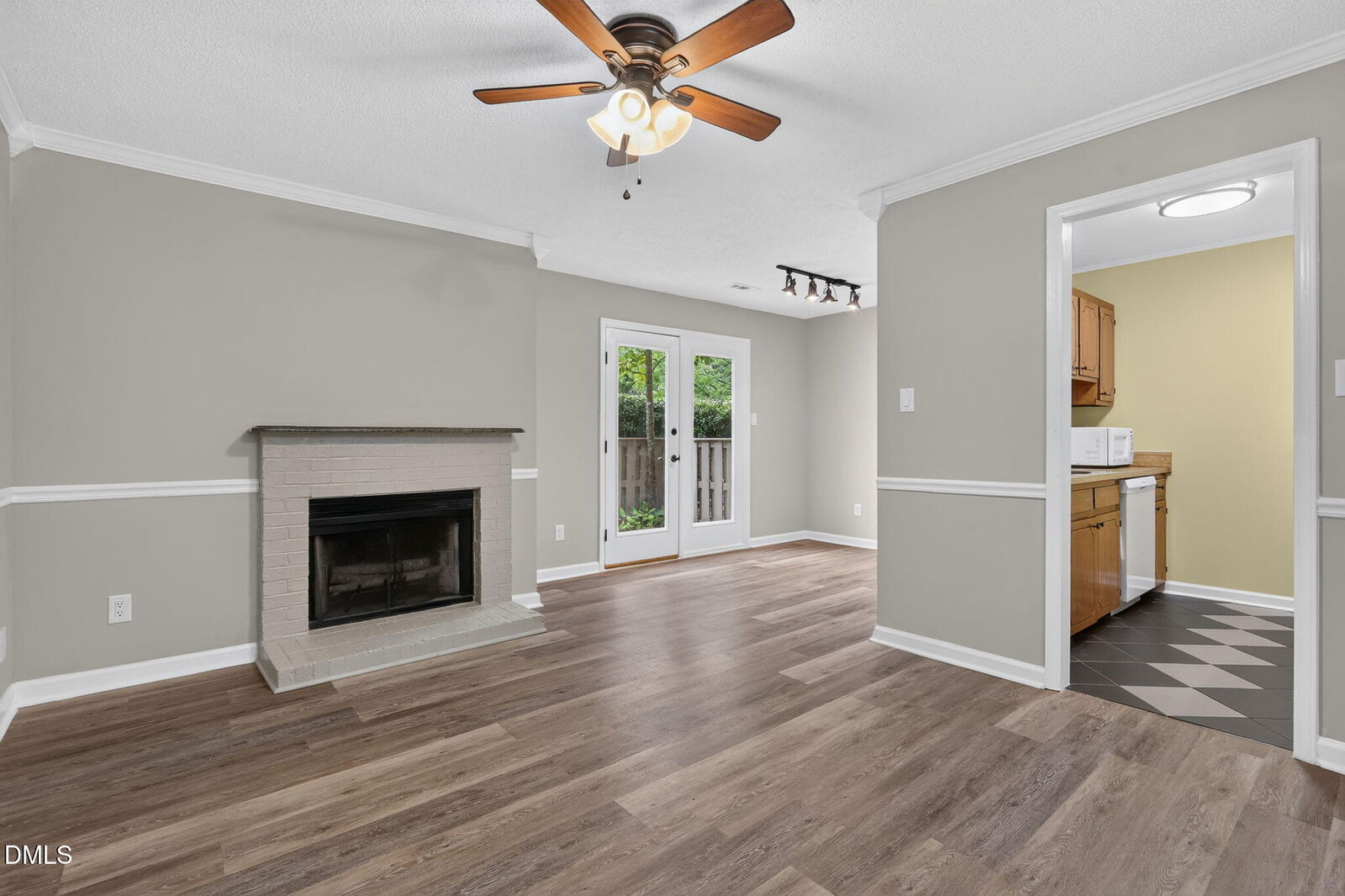 Property Photo:  3425 Mill Run  NC 27612 