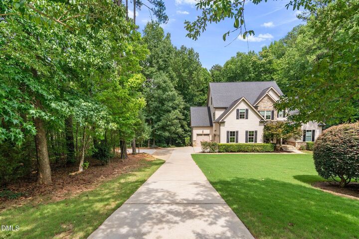 Property Photo:  5207 Dutchman Drive  NC 27606 