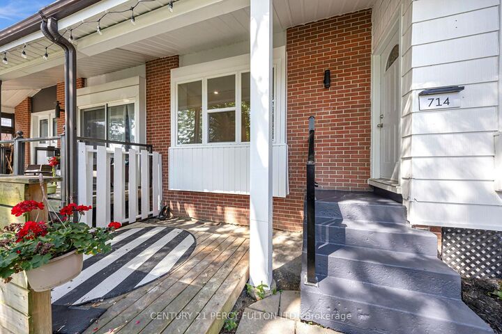 Property Photo: 714 Lublin Avenue ON L1W 1Z2