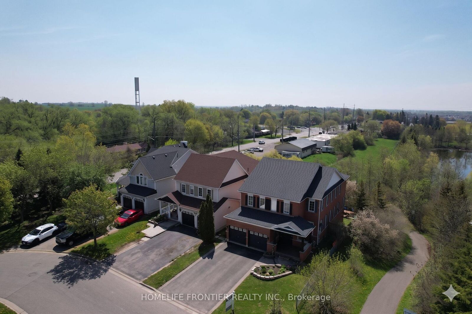 Property Photo: 1509 Aldergrove Drive ON L1K 2Y4