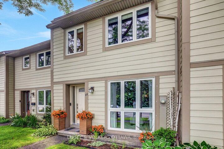 Property Photo:  66 Peary Way  ON K2L 1Z8 