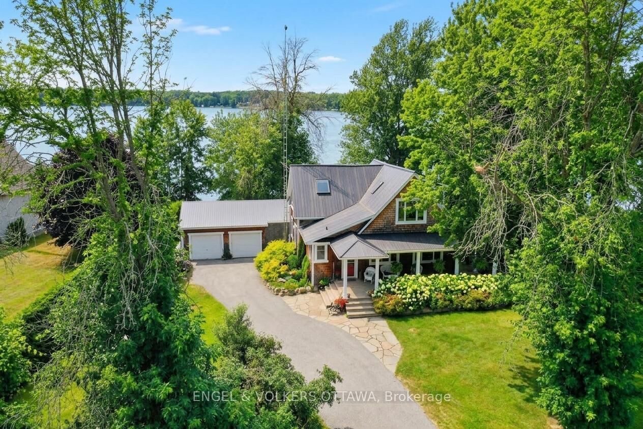Property Photo: 2964 9th Line ON K7C 3P2