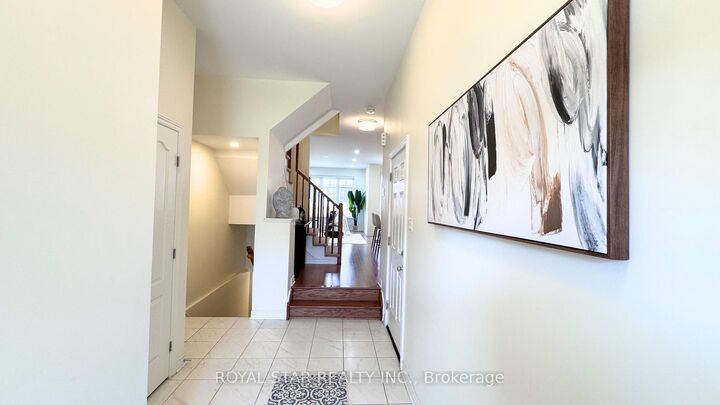 Property Photo: 154 Jardiniere Street ON K2S 2K1