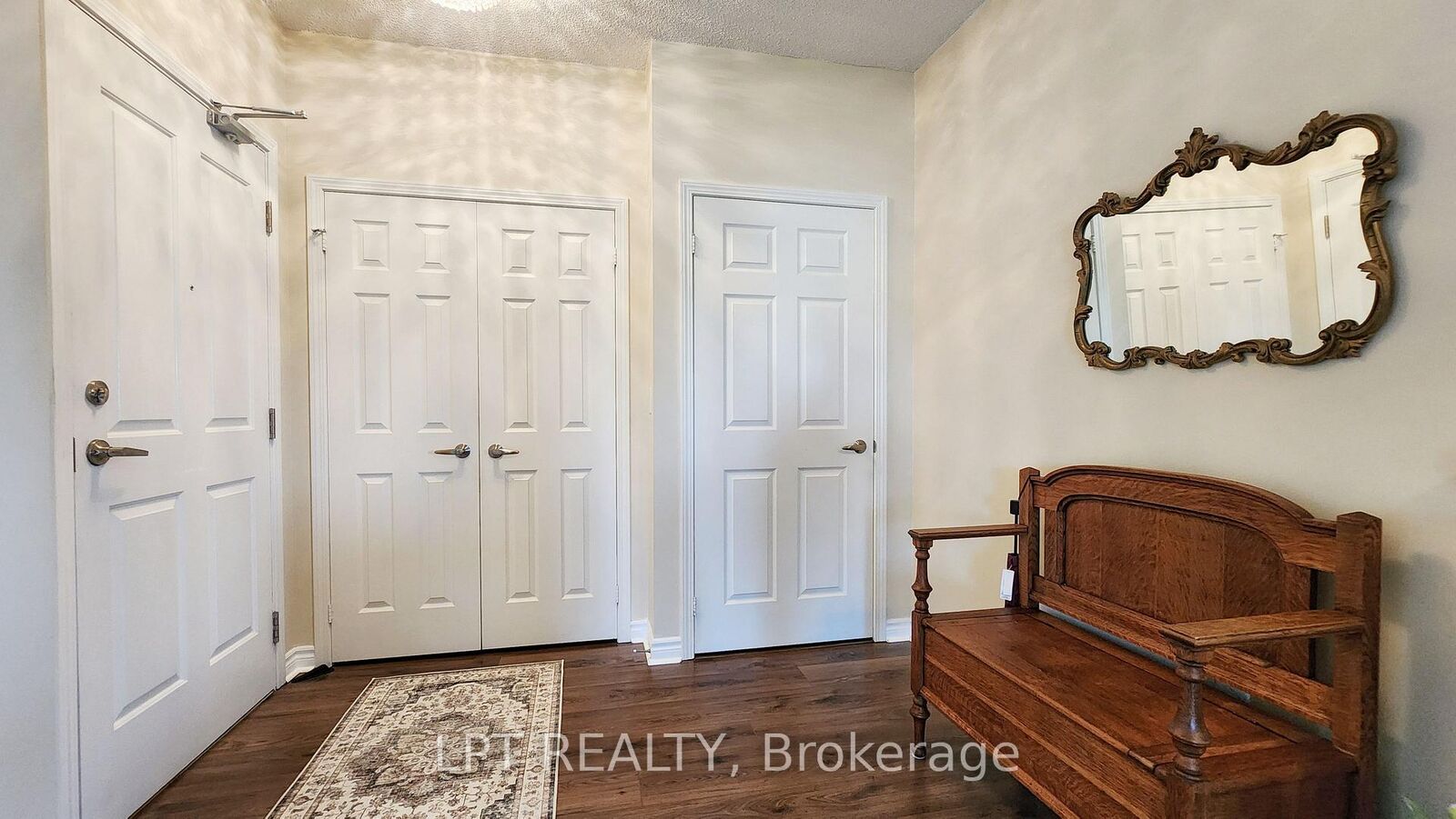 Property Photo:  354 Atherley Road 303  ON L3V 0B8 