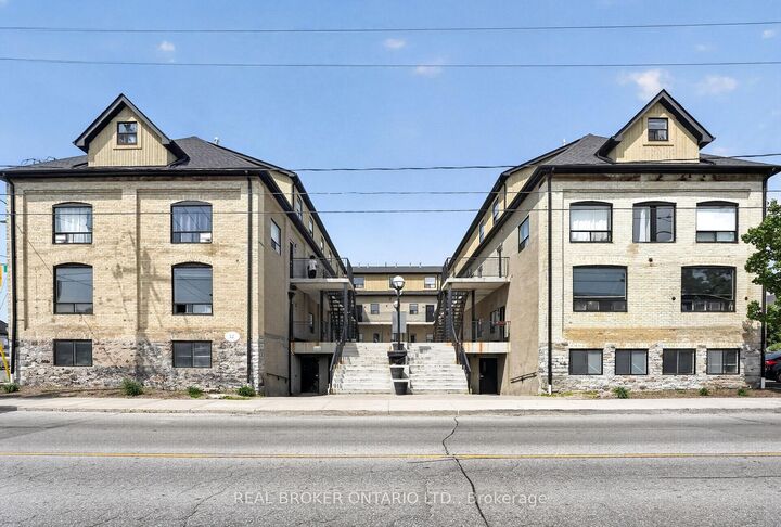 12 Bridgeport Road E 9 — photo 1