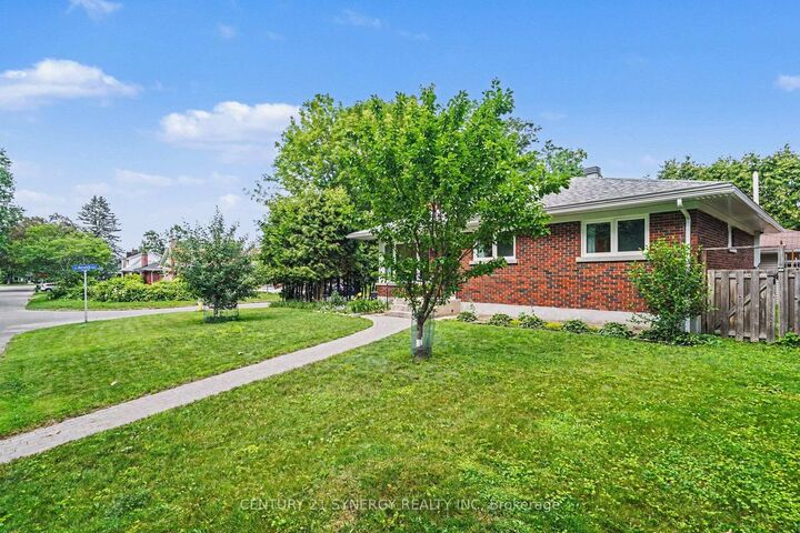 Property Photo: 1225 Major Street ON K2C 2S3