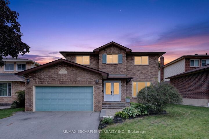 2450 Overton Drive — photo 1