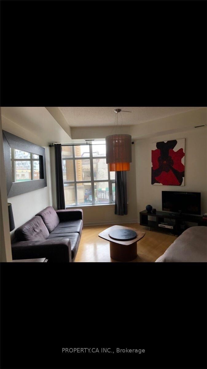 Property Photo:  438 Richmond Street W 308  ON M5V 3S6 