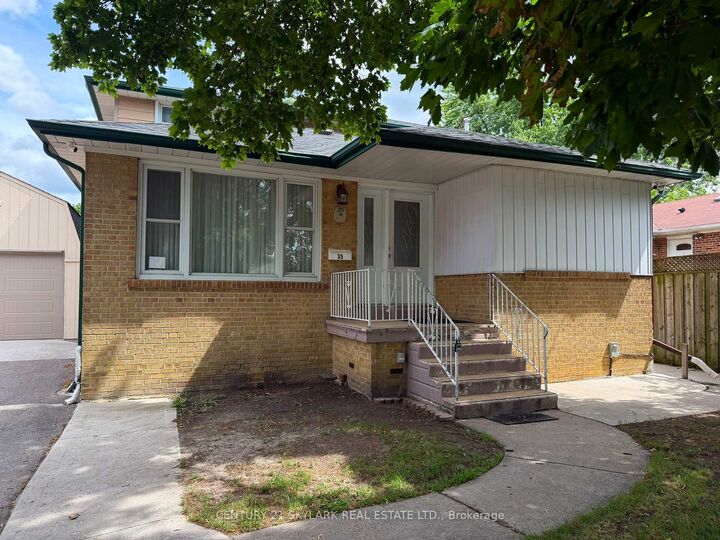 Property Photo: 35 Cumberland Drive ON L6V 1W5