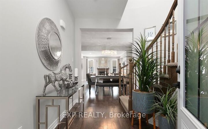 Property Photo:  12 Knockaderry Crescent  ON K2C 3H2 