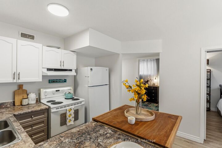 Property Photo: 42 Glanville Crescent ON L1C 4L7