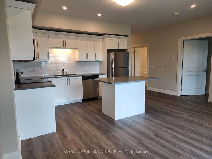 Property Photo:  120 Summersides Boulevard 312  ON L0S 1E1 