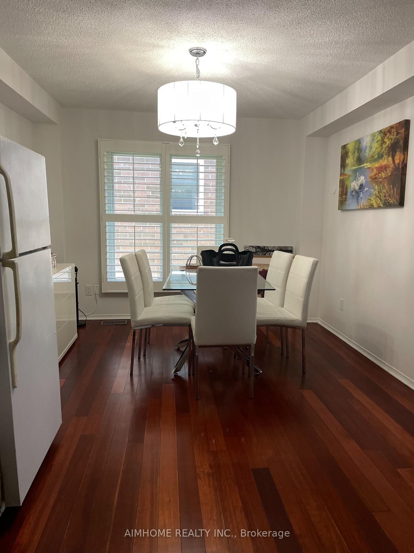 Property Photo:  4072 Colonial Drive  ON L5L 4K1 