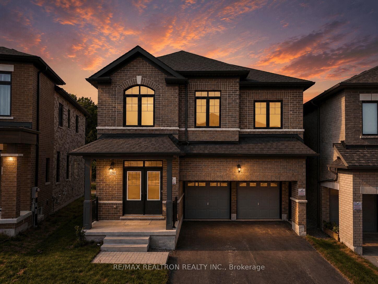 Property Photo: 1280 Talisman Manor ON L1X 0K4