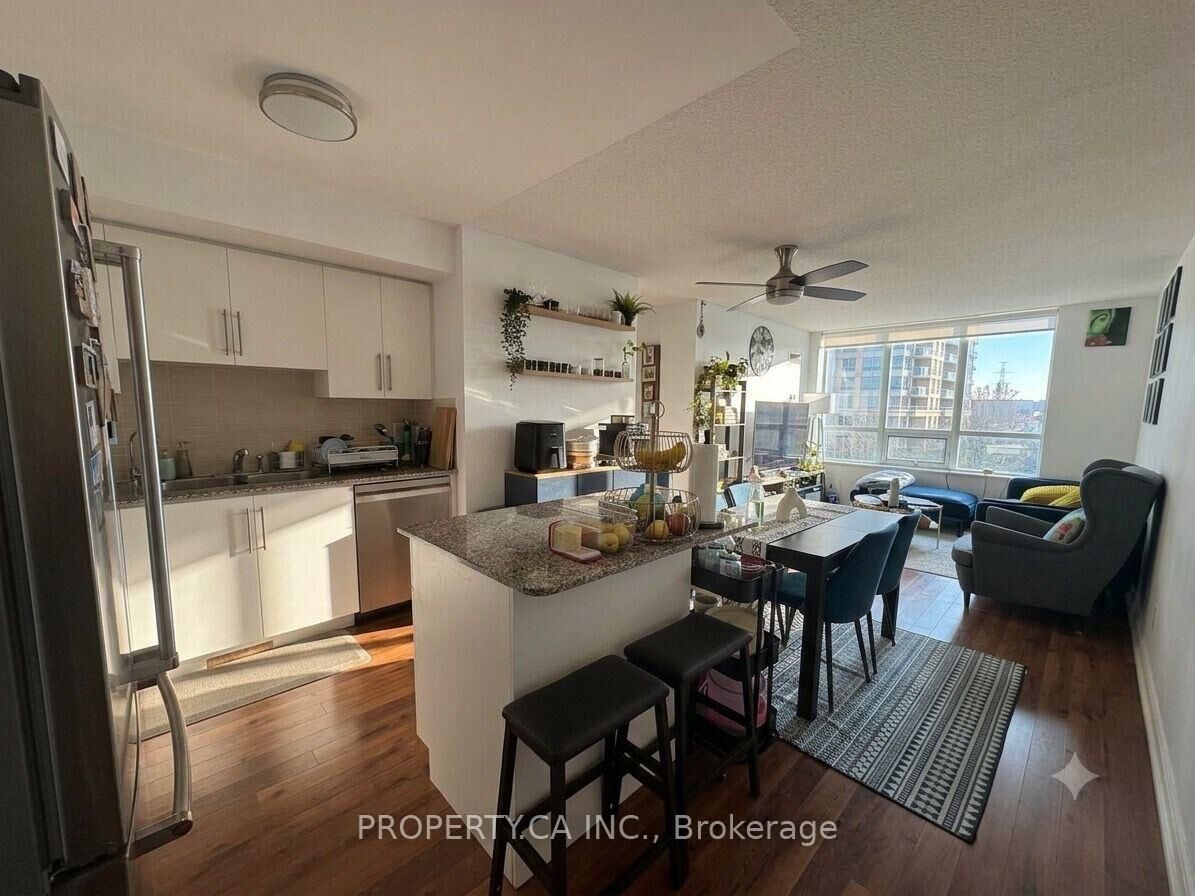 Property Photo: 25 Viking Lane 556 ON M9B 0A1