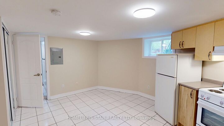 Property Photo:  79 Rosemount Avenue Apt B  ON M9N 3B5 