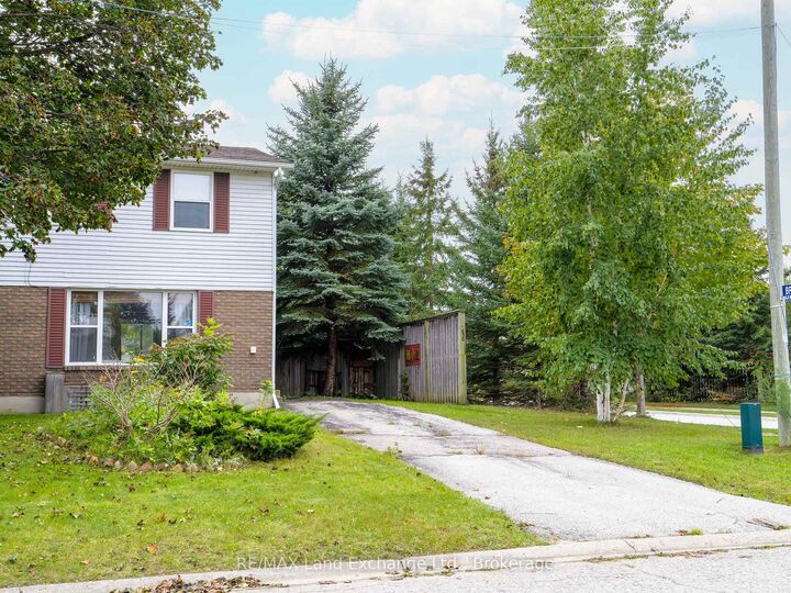 Property Photo: 650 Barnes Avenue ON N0H 2C1
