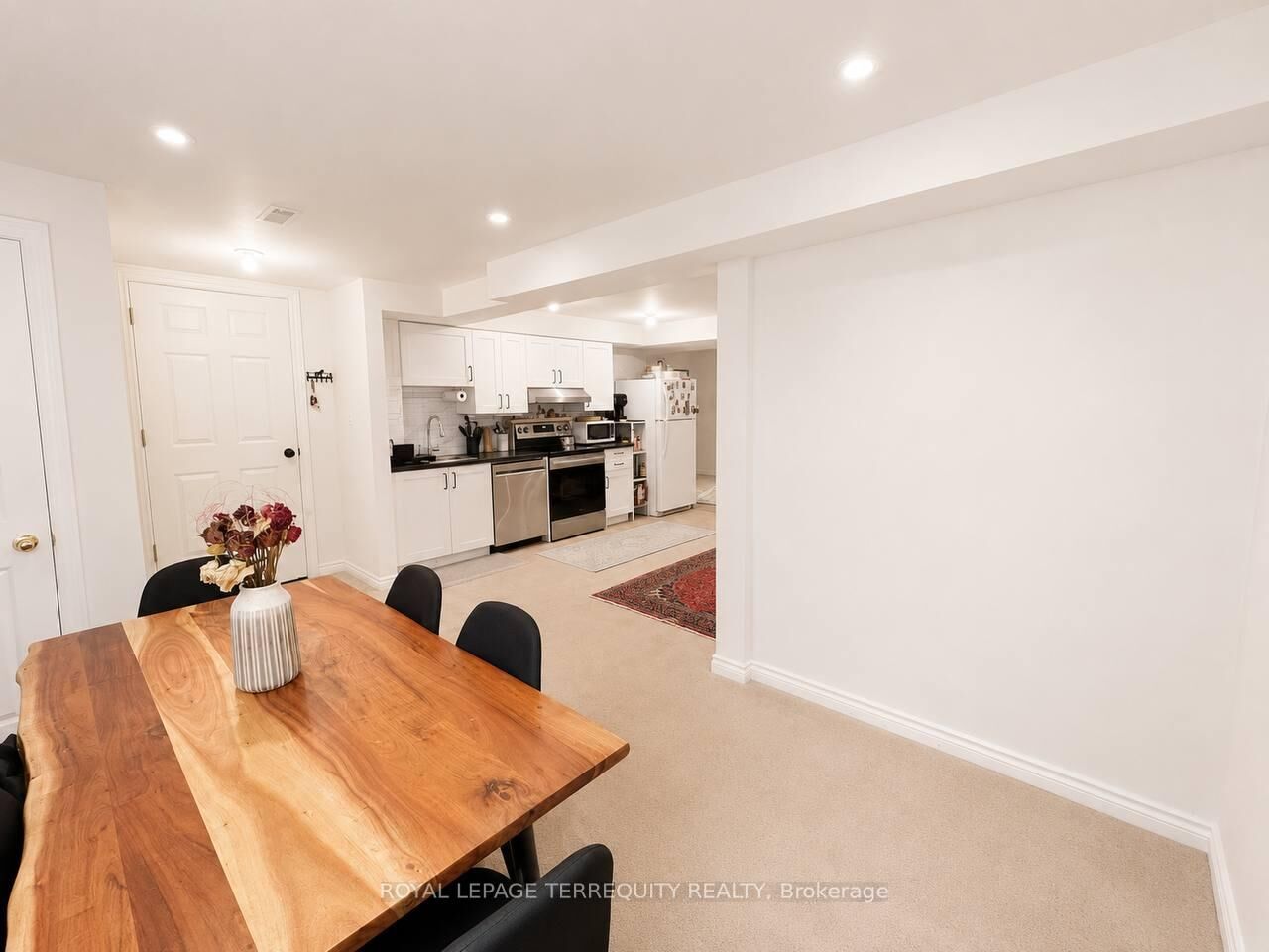 Photo de la propriété:  42 Portland Cres Crescent Lower Level  ON L3Y 6A5 