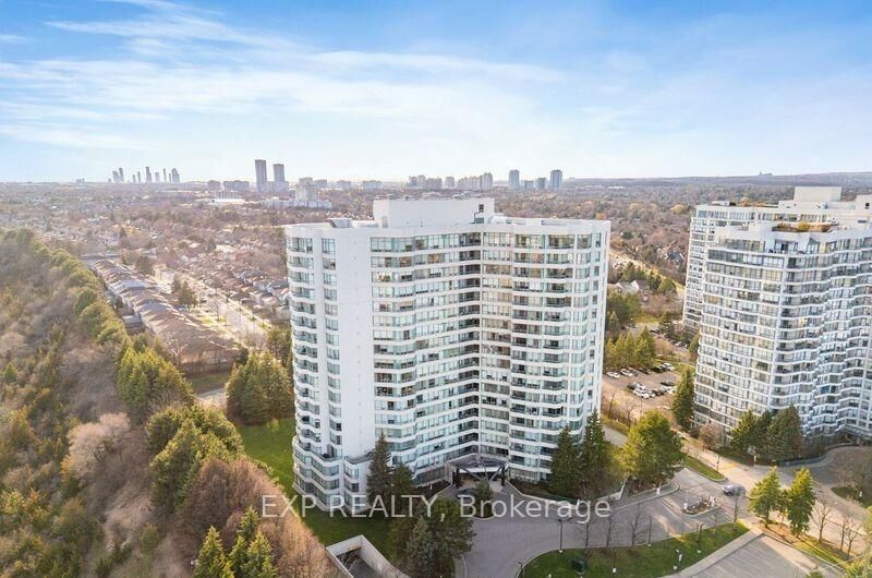 Property Photo:  7250 Yonge Street 1709  ON L4J 7X1 