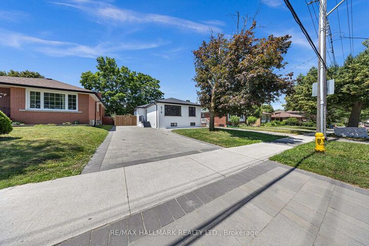 Property Photo: 978 Midland Avenue ON M1K 4G6