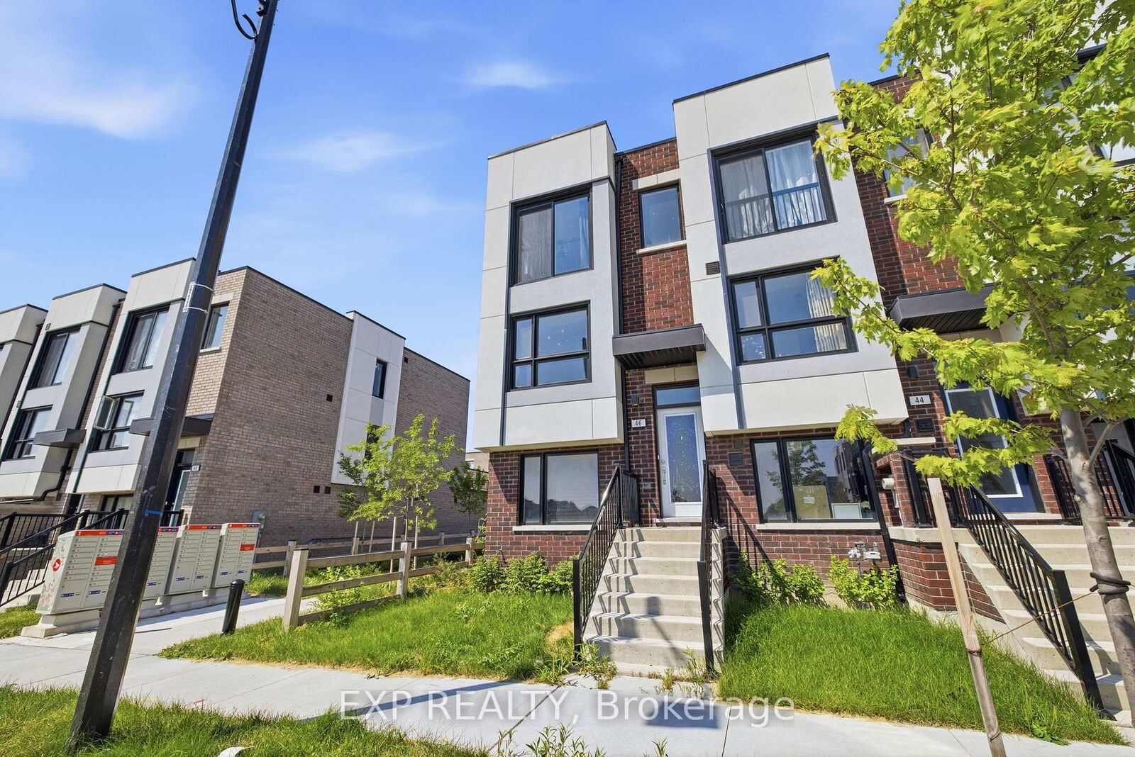 Property Photo: 46 Bateson Street ON L1S 7M3