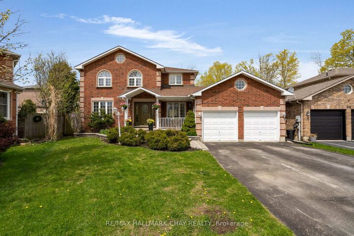 Photo de la propriété:  34 Crompton Drive  ON L4M 6N1 