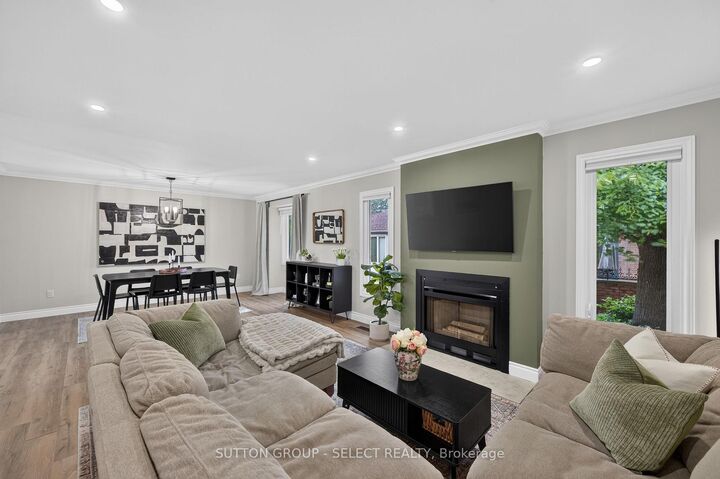 Property Photo:  65 Fiddlers Green Road 24  ON N6H 4V5 