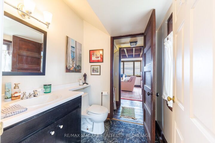 Property Photo: 725 Point Abino Road S ON L0S 1N0
