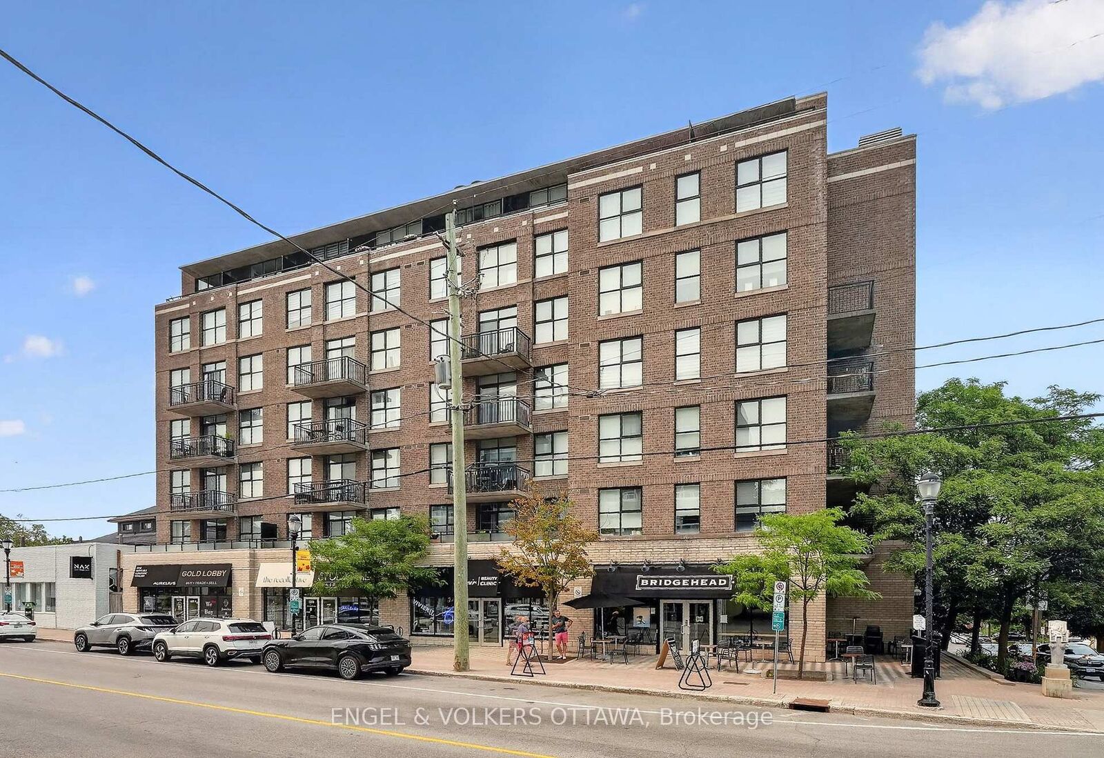 Property Photo: 150 Caroline Avenue 203 ON K1Y 4X8