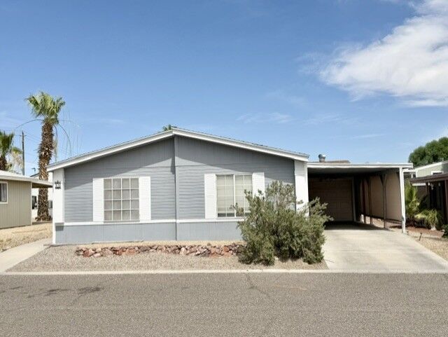 Property Photo: 2066 E El Rodeo Road 55 AZ 86426
